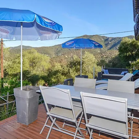 In With House Sea View Διαμέρισμα