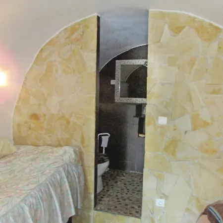 Διαμέρισμα In With House Sea View Partinello